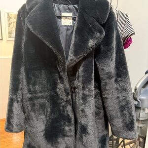 Abercrombie & Fitch Plush faux fur coat in Black